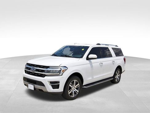 Used 2023 Ford Expedition Max Limited AWD/4WD image 2