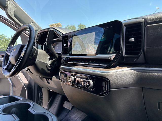Certified 2024 Chevrolet Silverado 2500 LT AWD/4WD image 33