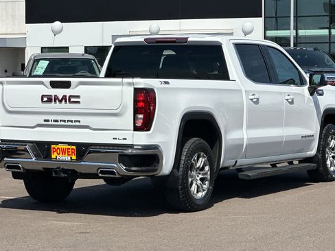 Used 2021 GMC Sierra 1500 SLE w/ X31 Off-Road Package AWD/4WD image 4
