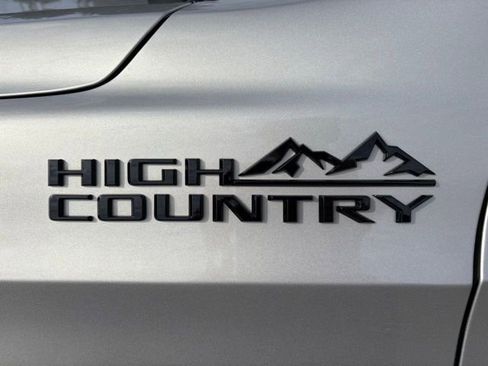 Certified 2023 Chevrolet Tahoe High Country w/ Advanced Technology Package image 13