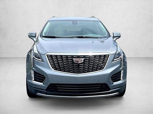 Certified 2023 Cadillac XT5 Premium Luxury FWD image 3
