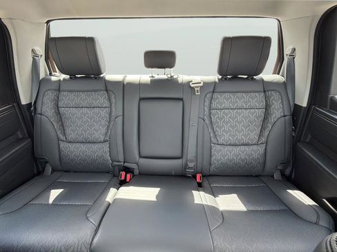 Used 2024 Toyota Tundra Limited image 24