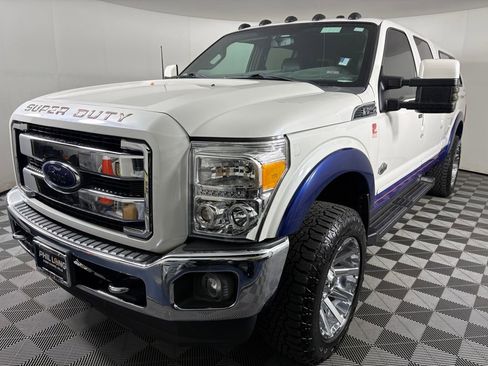 Used 2016 Ford F250 King Ranch w/ FX4 Off-Road Package image 3
