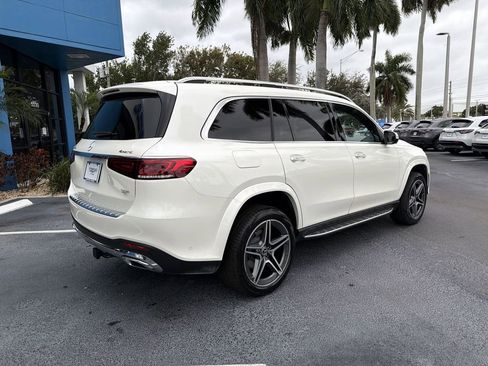 Used 2023 Mercedes-Benz GLS 450 4MATIC w/ AMG Line Exterior image 8