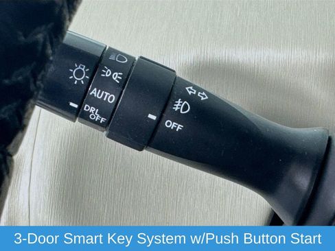 Used 2014 Toyota Prius V Five image 13