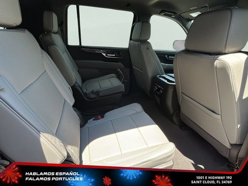 New 2026 GMC Yukon XL Elevation w/ LPO, Elevation Black Package AWD/4WD image 33