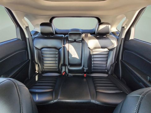 Certified 2023 Ford Edge SEL w/ Convenience Package image 18