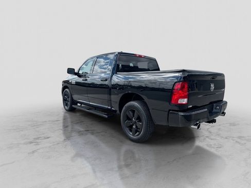 Used 2015 RAM 1500 Express AWD/4WD image 4