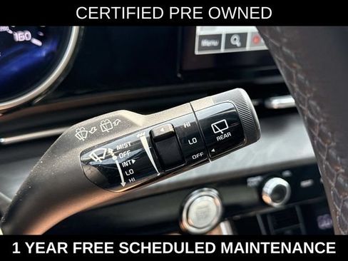Used 2024 Kia Carnival EX FWD image 25
