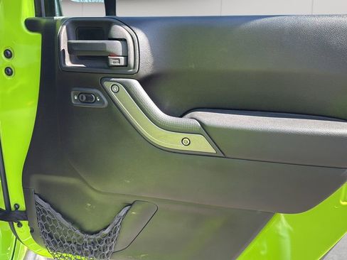 Used 2013 Jeep Wrangler Unlimited Sport AWD/4WD image 10