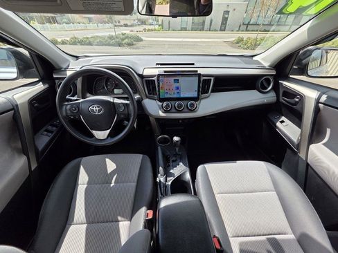 Used 2014 Toyota RAV4 LE image 13
