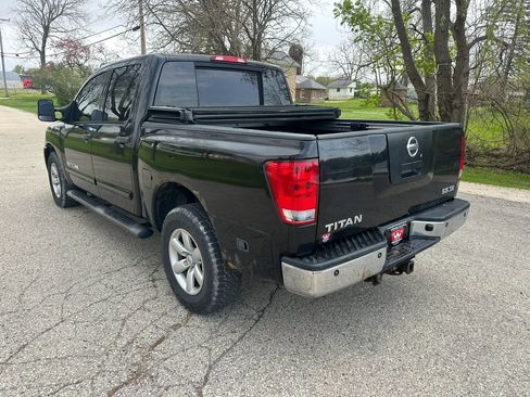 Used 2008 Nissan Titan SE AWD/4WD image 8