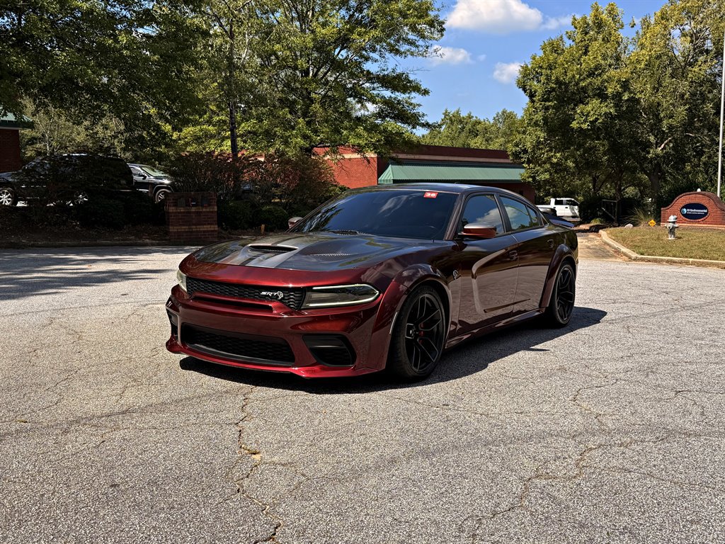 Used 2016 Dodge Charger SRT Hellcat RWD image 1
