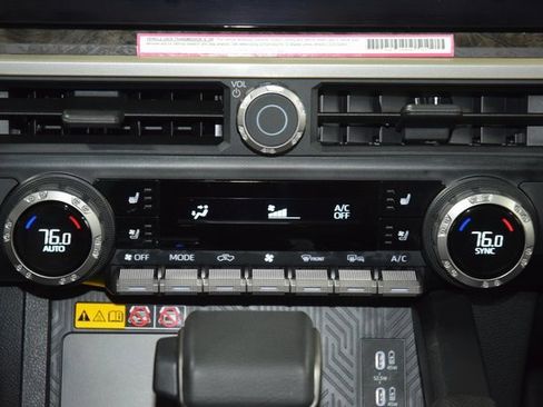 Used 2024 Toyota Tacoma Limited image 32