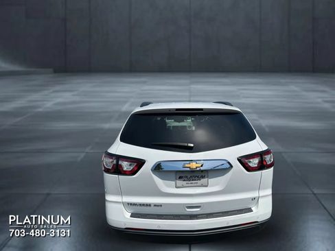 Used 2017 Chevrolet Traverse LT AWD/4WD image 7