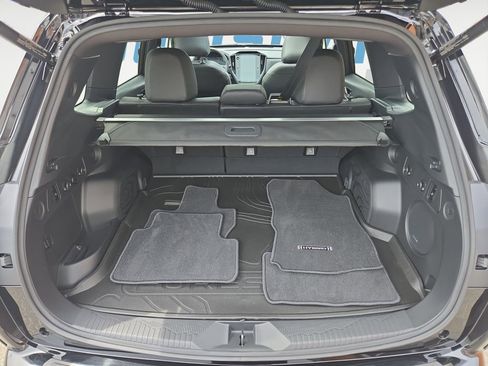 Certified 2025 Subaru Forester Limited image 16