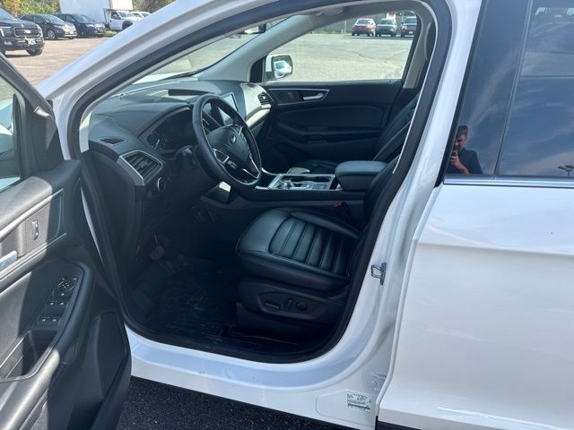 Used 2023 Ford Edge SEL w/ Convenience Package AWD/4WD image 8