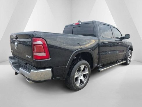 Used 2019 RAM 1500 Laramie AWD/4WD image 5