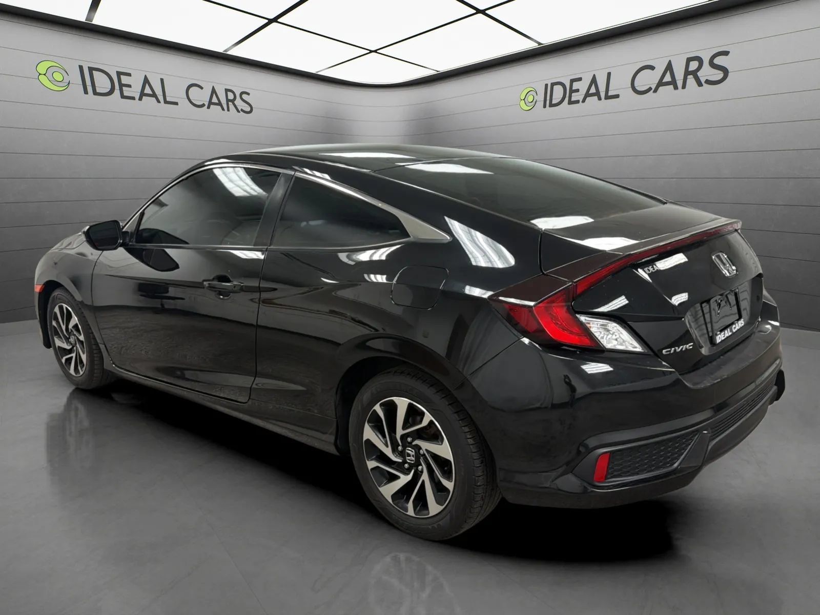 Used 2017 Honda Civic LX image 7