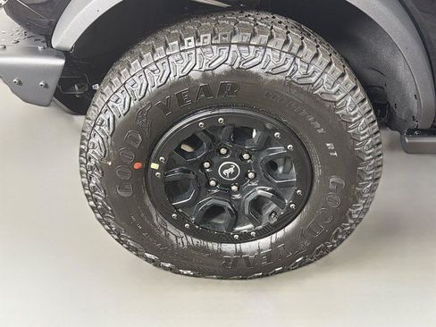 New 2026 Ford Bronco Badlands w/ Wildtrak Package AWD/4WD image 34