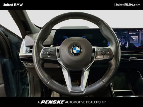 Used 2023 BMW X1 xDrive28i AWD/4WD image 6