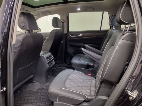 New 2026 Volkswagen Atlas SEL Premium R-Line image 31