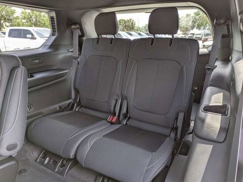 New 2026 Jeep Grand Cherokee L 2WD image 15