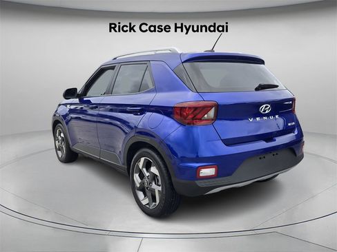 Certified 2023 Hyundai Venue Limited image 7