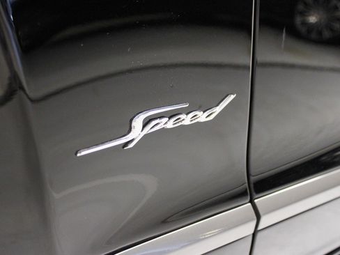 New 2025 Bentley Flying Spur Plug-In Hybrid image 13