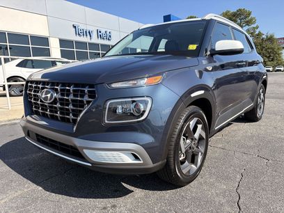 Used 2025 Hyundai Venue Limited
