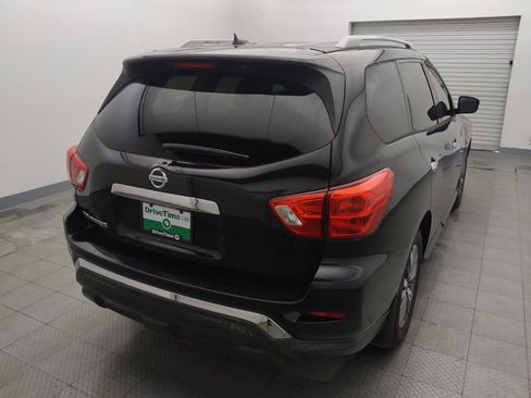 Used 2017 Nissan Pathfinder S FWD image 7