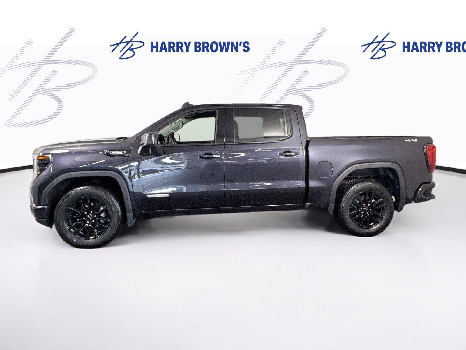 Used 2025 GMC Sierra 1500 Elevation AWD/4WD image 27