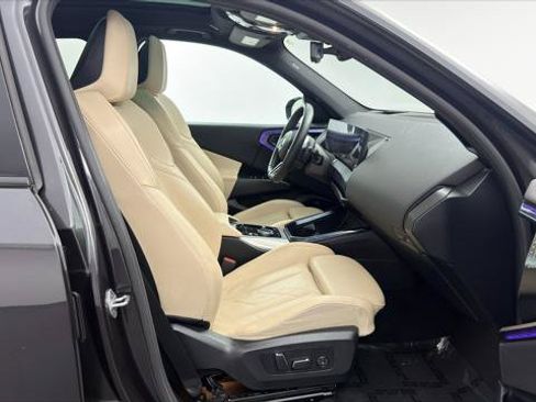 Used 2025 BMW X3 xDrive30i AWD/4WD image 22