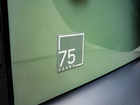 Used 2023 Land Rover Defender 110 75th Limited Edition image 19