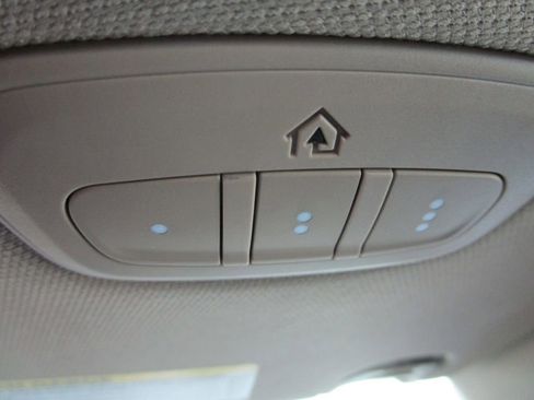 Used 2020 RAM 1500 Laramie RWD image 48