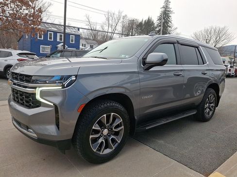 Used 2022 Chevrolet Tahoe LS w/ Driver Alert Package image 3