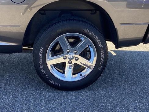 Used 2016 RAM 1500 Express image 10