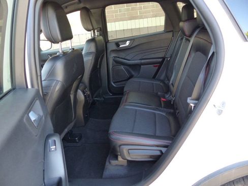 Used 2025 Ford Escape ST-Line w/ Tech Pack #1 AWD/4WD image 34