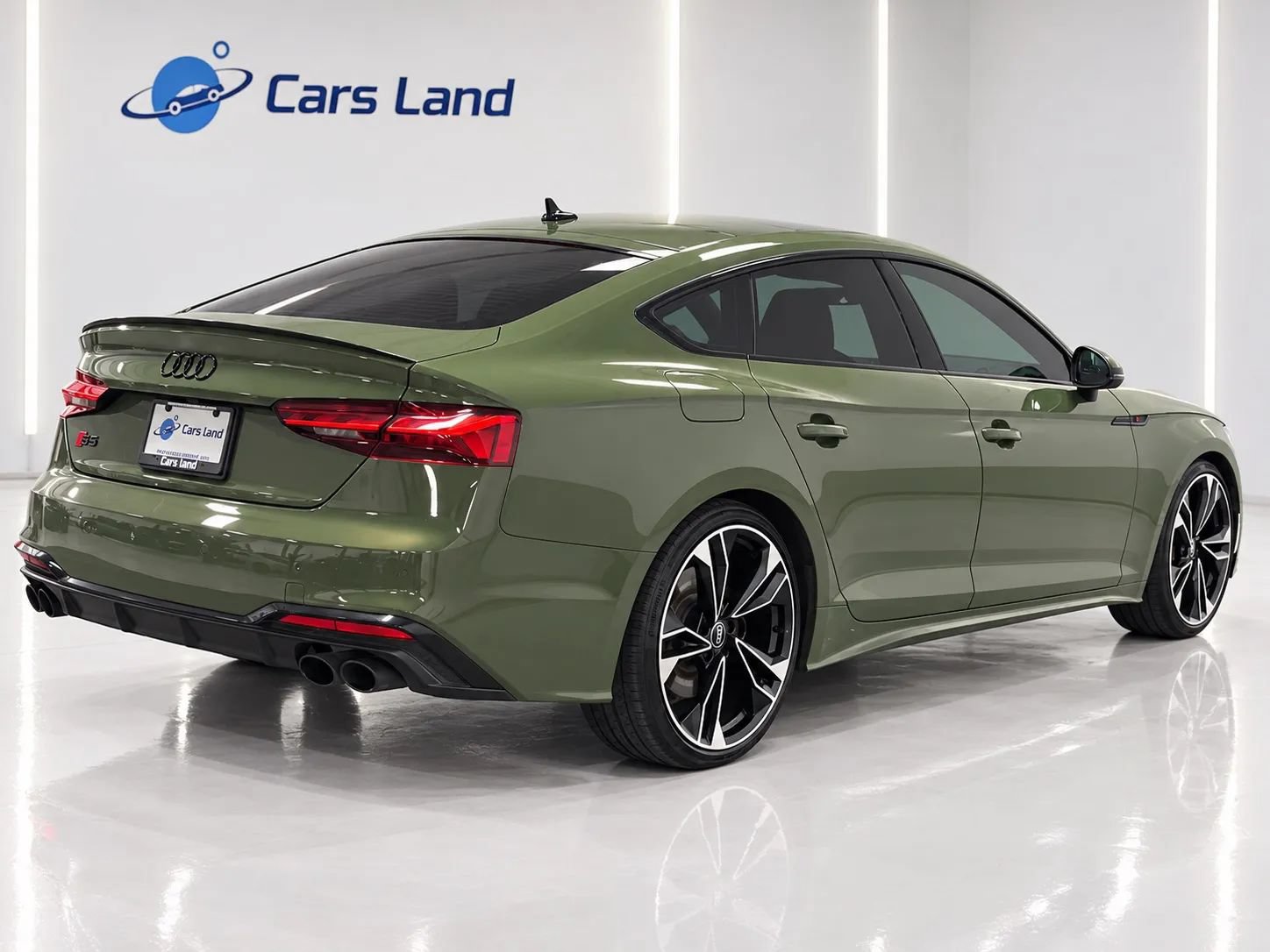 Used 2023 Audi S5 Premium Plus w/ Premium Plus Package AWD/4WD image 3