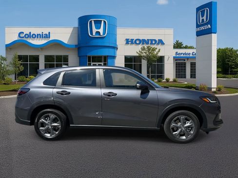 Used 2026 Honda HR-V LX image 8