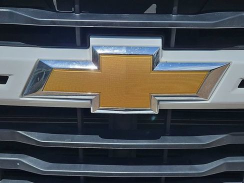 Certified 2024 Chevrolet Silverado 2500 Custom w/ Custom Value Package AWD/4WD image 30