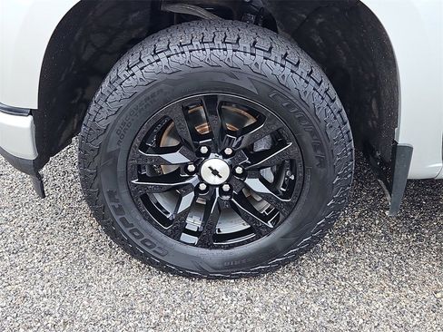 Used 2020 Chevrolet Silverado 1500 RST w/ All-Star Edition image 7