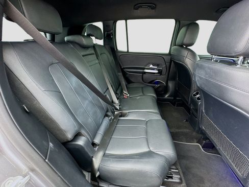 Used 2020 Mercedes-Benz GLB 250 image 18