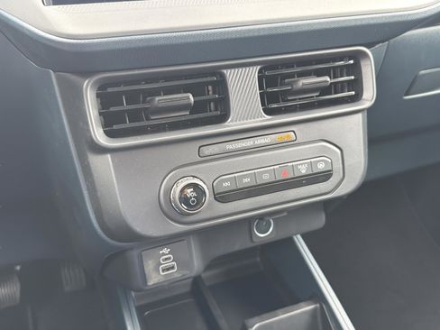 New 2026 Ford Maverick XL image 19