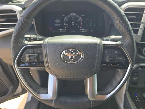 Used 2022 Toyota Tundra Platinum w/ Advanced Package AWD/4WD image 25