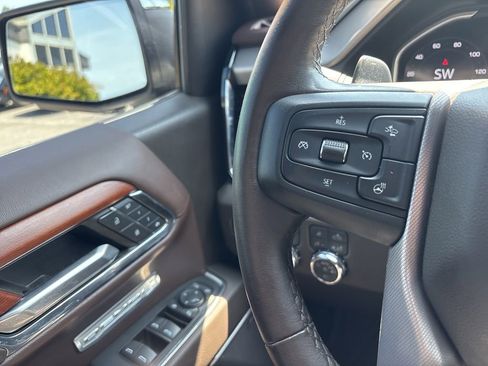 Used 2023 GMC Sierra 1500 Denali w/ Denali Reserve Package AWD/4WD image 18