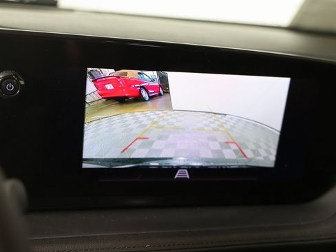 Certified 2024 Buick Encore GX Sport Touring image 19