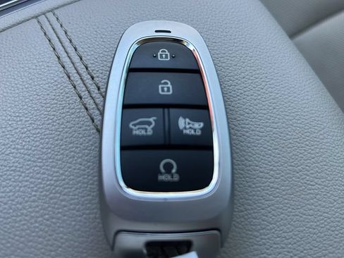 Certified 2022 Hyundai Tucson SEL w/ Convenience + Premium Package AWD/4WD image 31