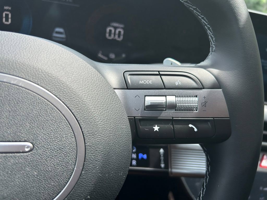 New 2025 Hyundai Sonata SEL FWD image 18
