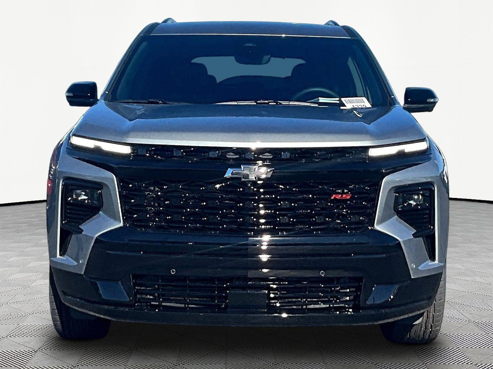 New 2027 Chevrolet Traverse RS w/ LPO, Floor Liner Package FWD image 2